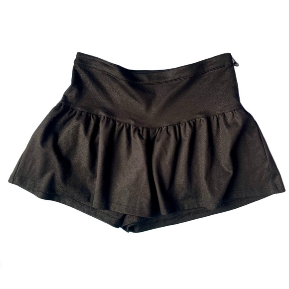 Free People High Waisted Knit Balloon Mini Shorts 6 - Picture 1 of 7